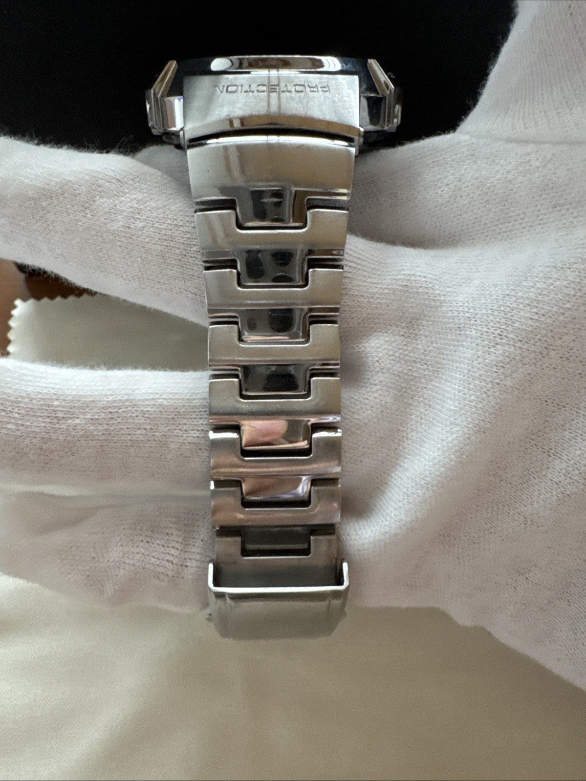 CASIO G-SHOCK AWM-500D-1A8JF
