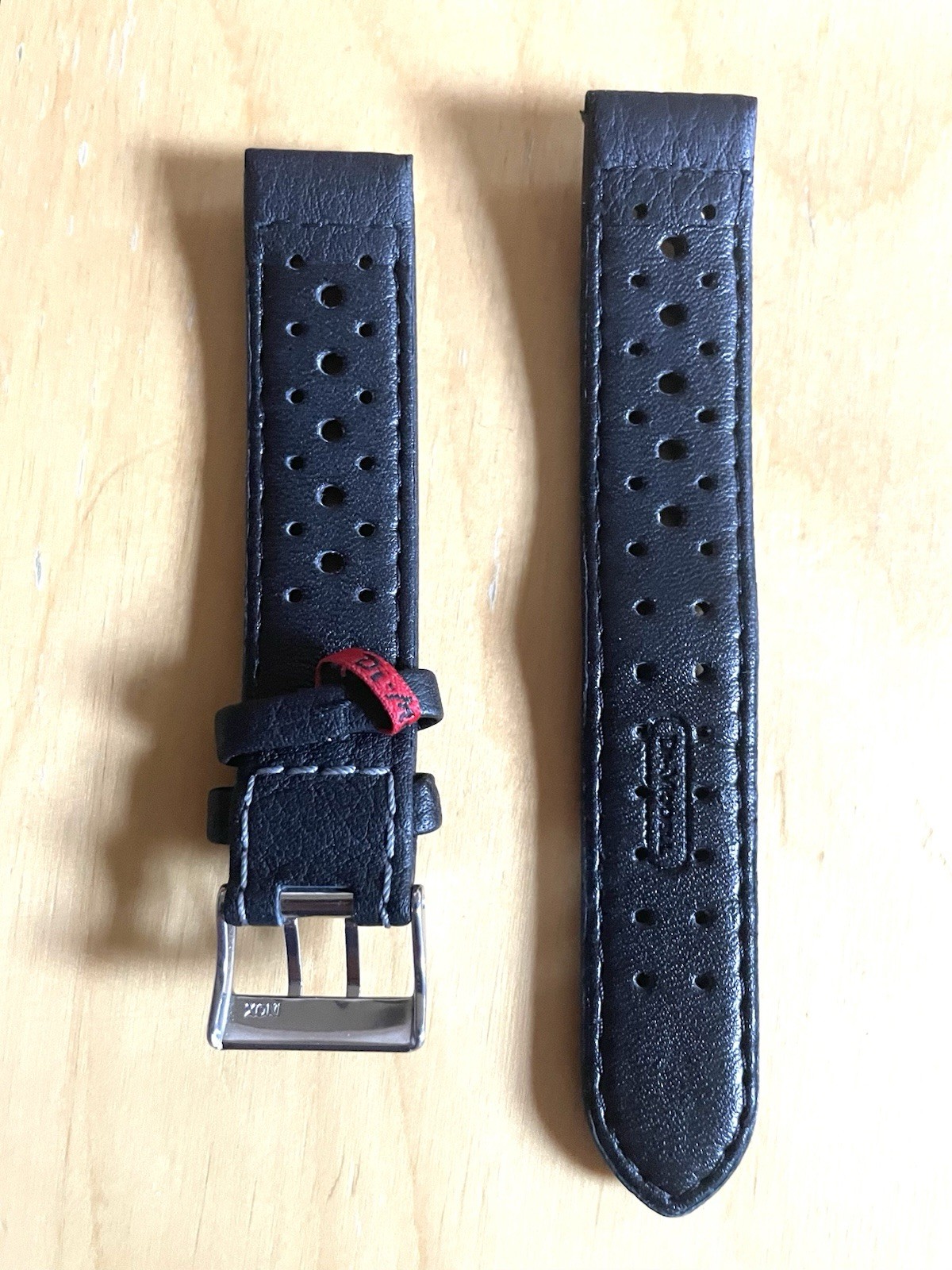 Omega Speedmaster Automatic Reduced 3220 With Box Booklet Hang Tag + Extra Band