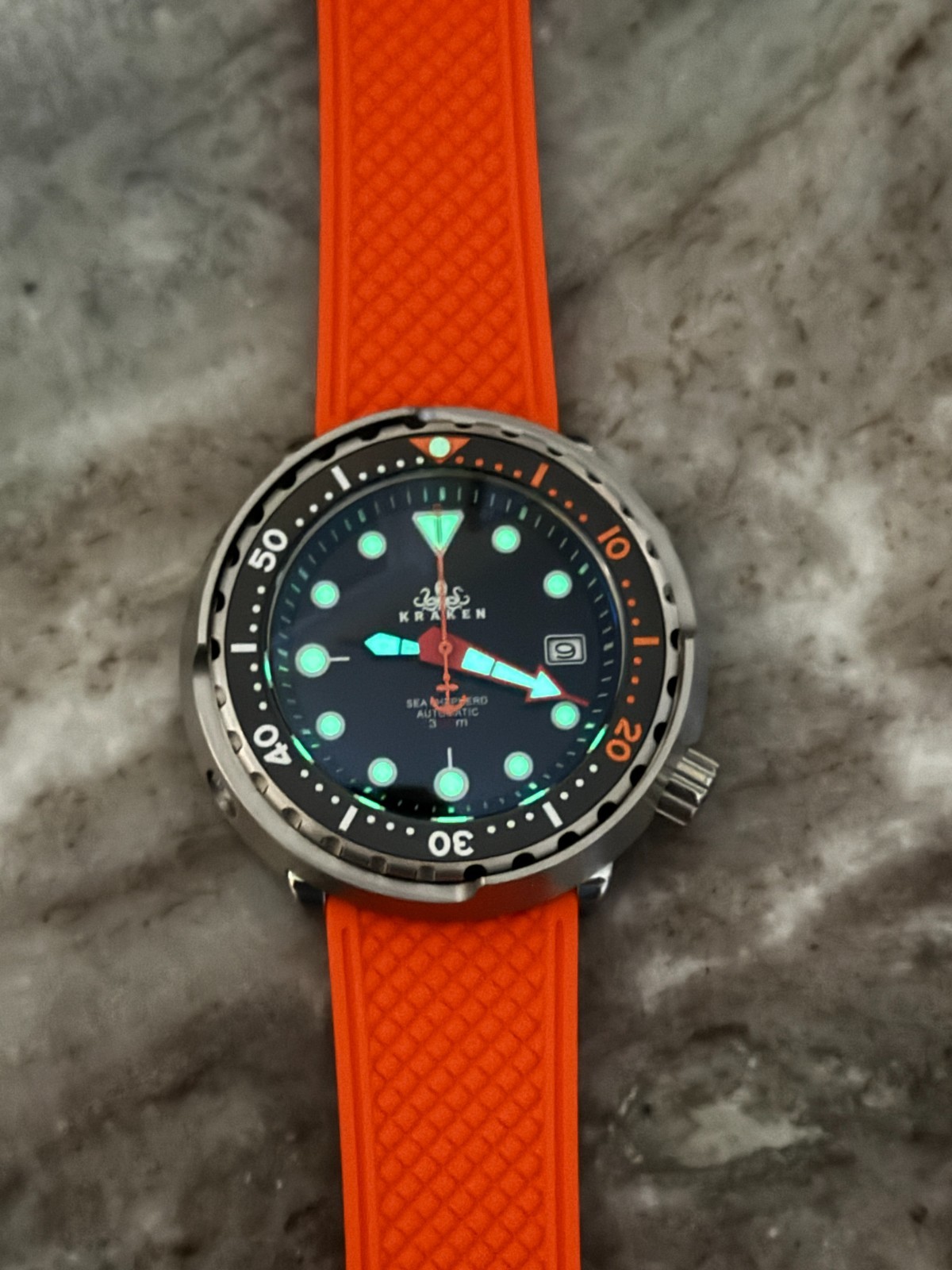 Automatic KRAKEN Black ‘Tuna’ Divers Watch 30ATM WR (SEIKO TMI) NH35 Japan Movt