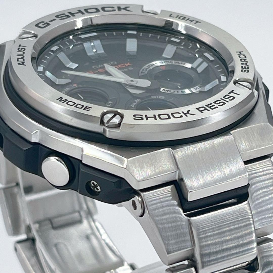 Slightly Damaged but in Good Condition G-Shock GST W110D Tough Solar Men’s wrist