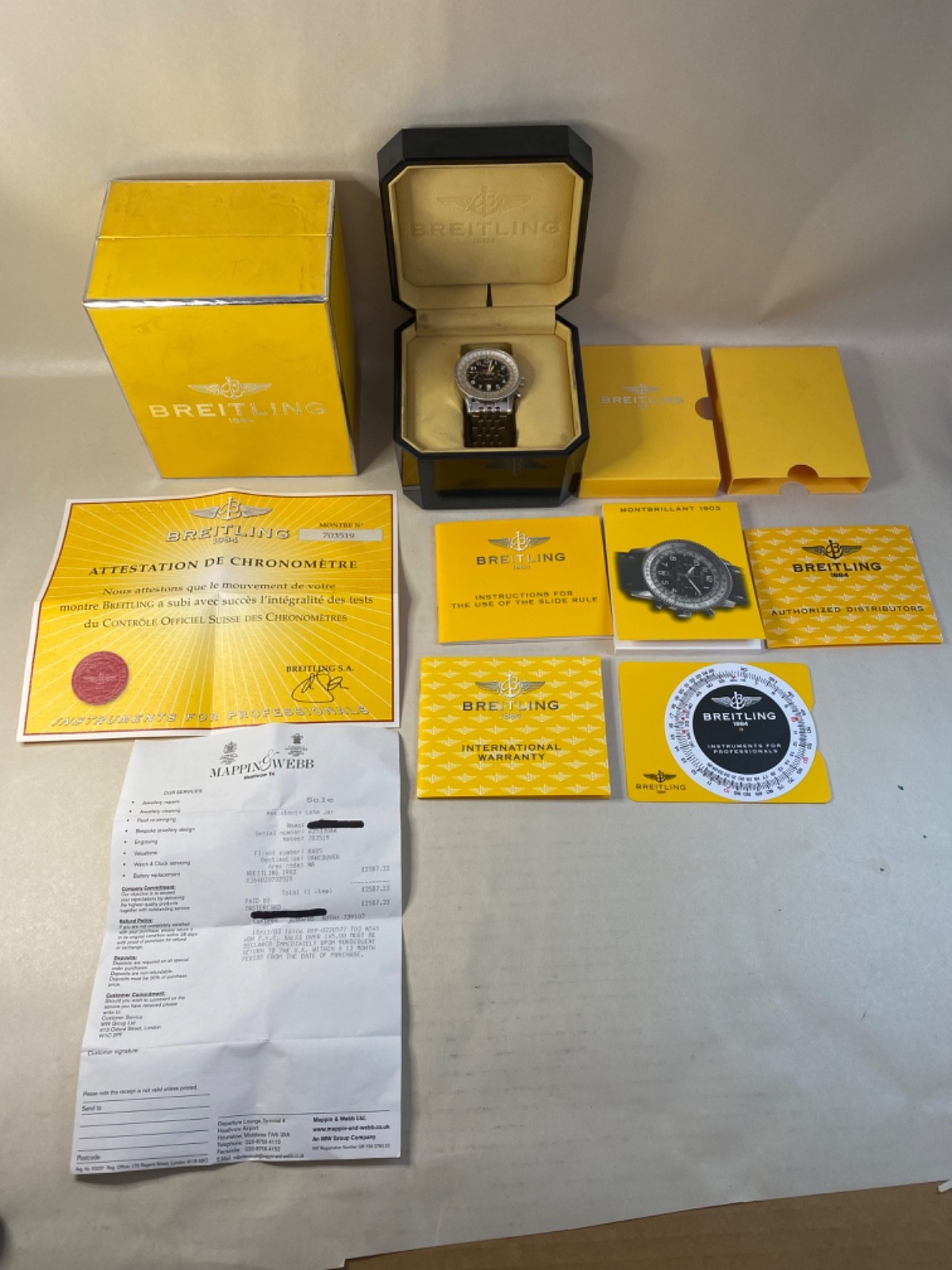 PAPERS Breitling Navitimer Montbrillant BLACK Steel 42mm A35330 Watch BOX MINT