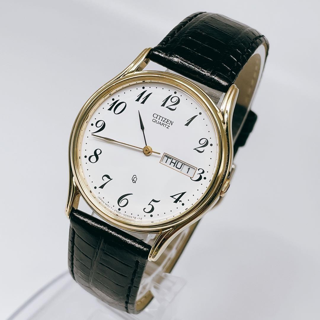 Citizen Day Date Vintage Quartz Watch Black 2500-S001404 Japan 073658