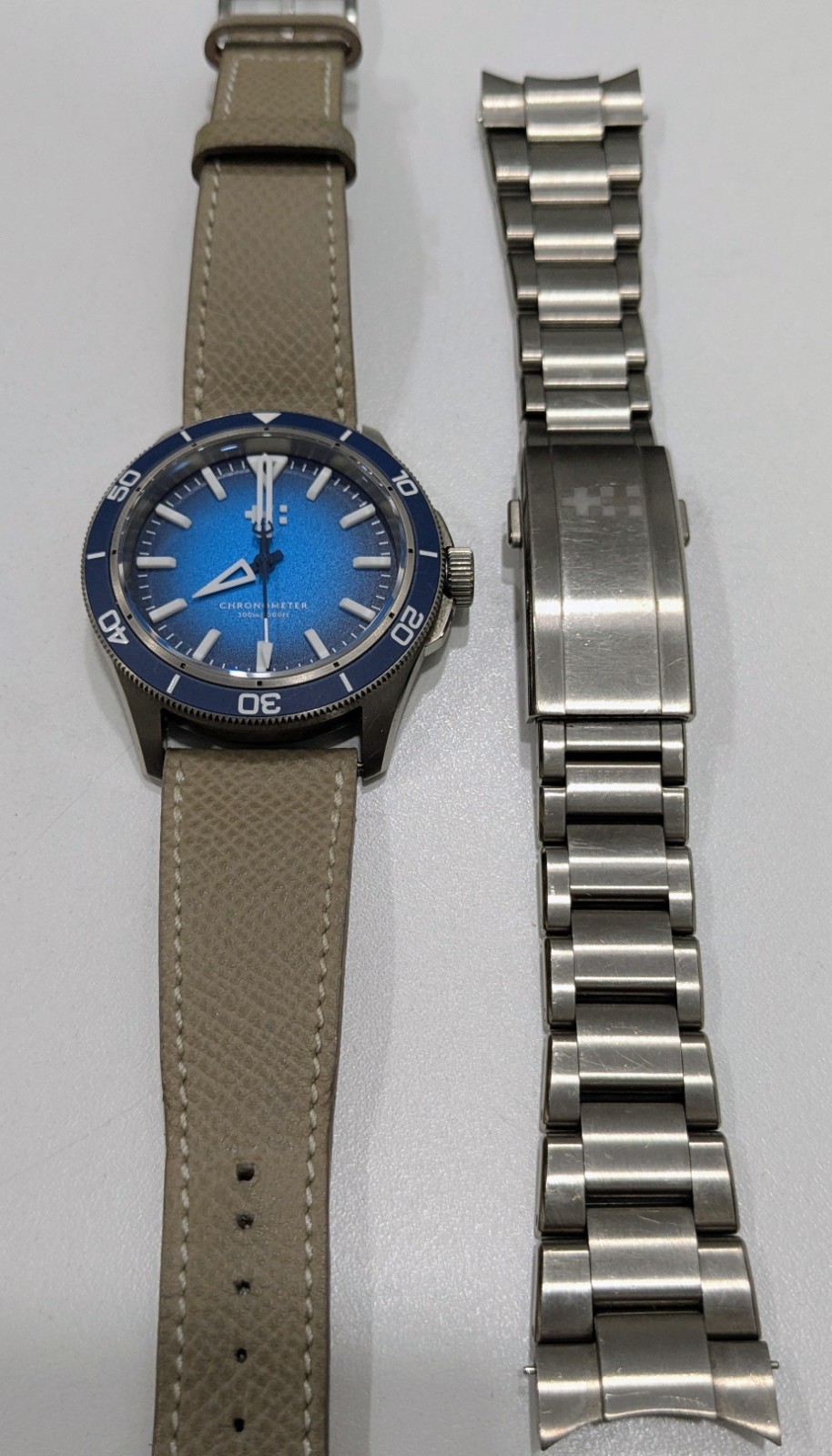 Christopher Ward C60 Trident Lumiere Titanium Men’s Watch C60-41C3H31T0BB0-B0