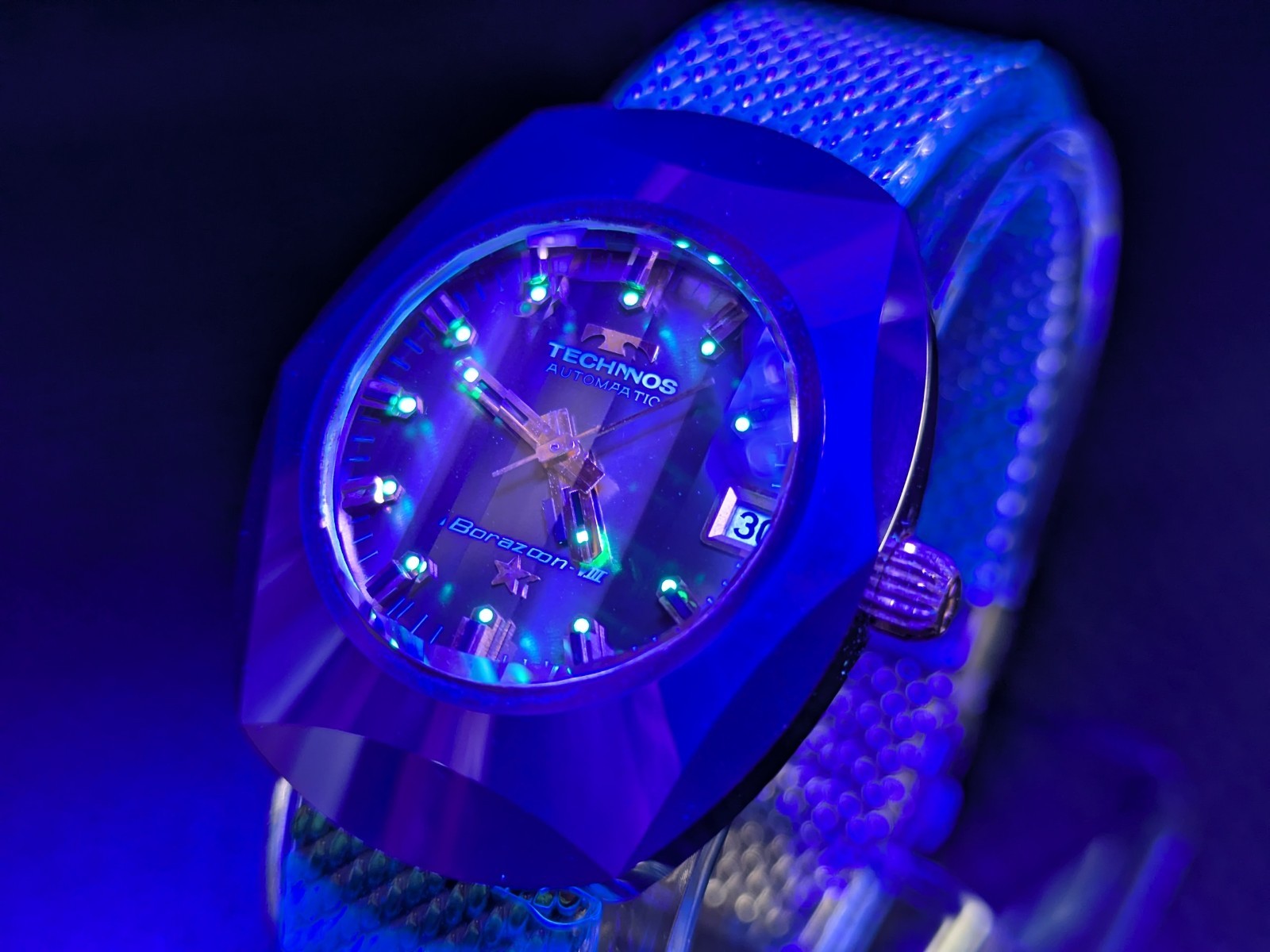 Vintage Technos Borazon VIII Automatic Swiss Made ETA Watch Tungsten Faceted 70s