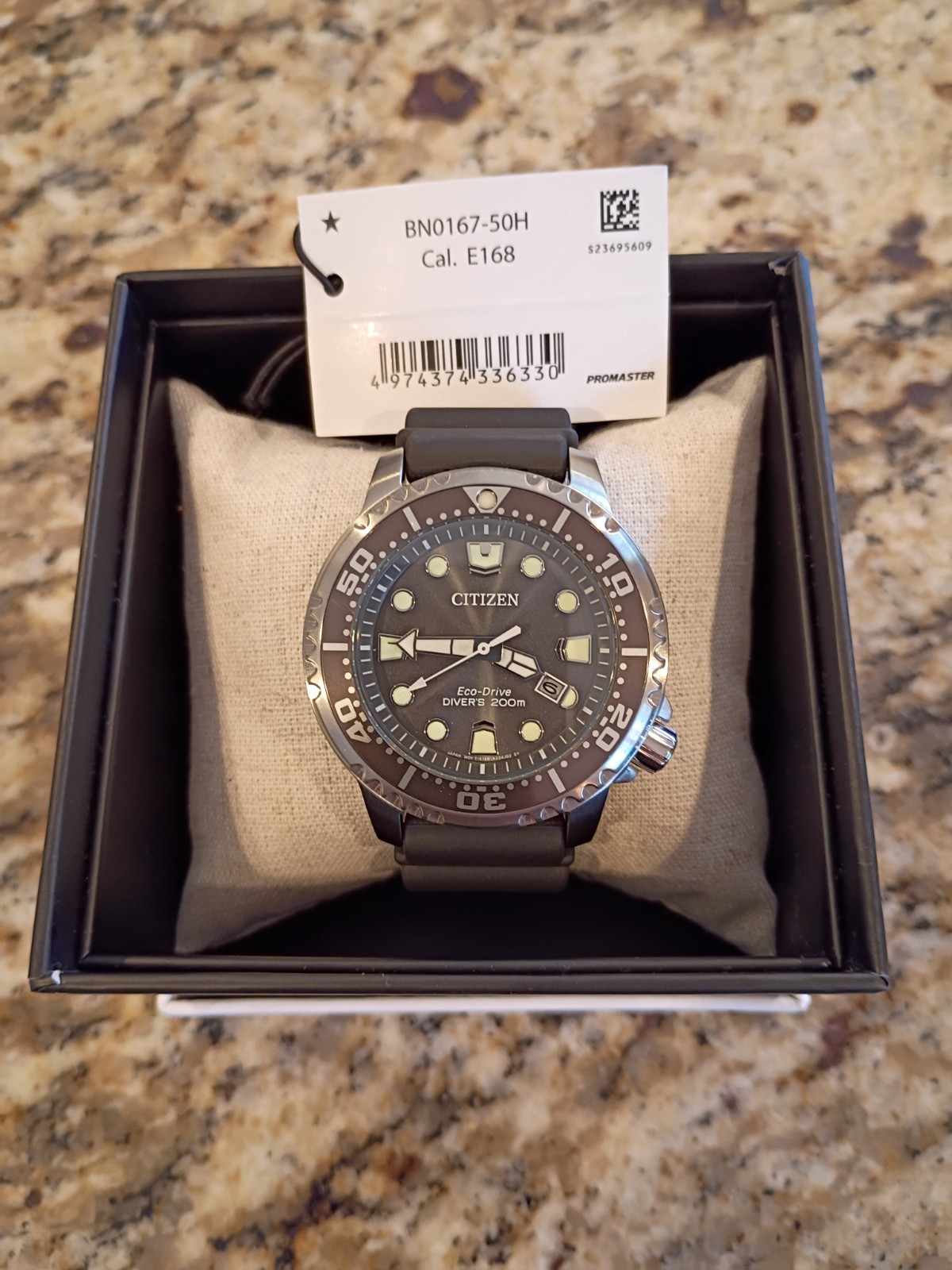 New Citizen Promaster Dive 44mm Gray Dial Eco-Drive BN0167-50H