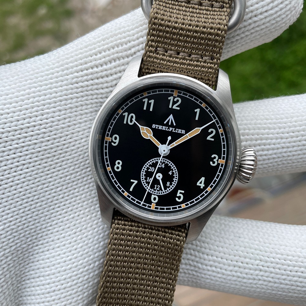 39MM STEELFLIER Pilot Quartz Men’s Watch Sapphire 200M Waterproof Nylon GIFT NEW