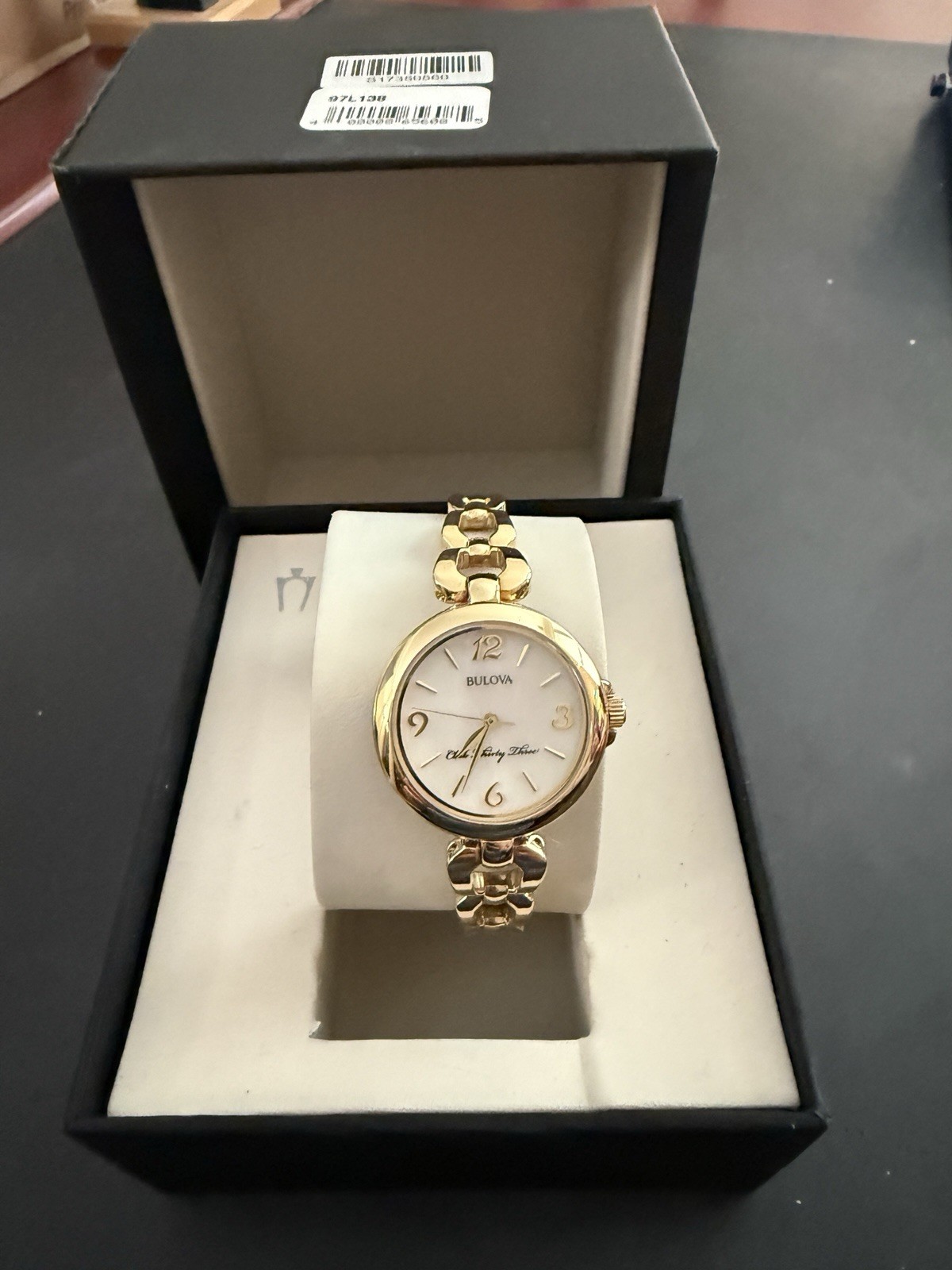 Disneyland Club 33 Bulova Ladies Party Time Women’s Watch w/ Box.