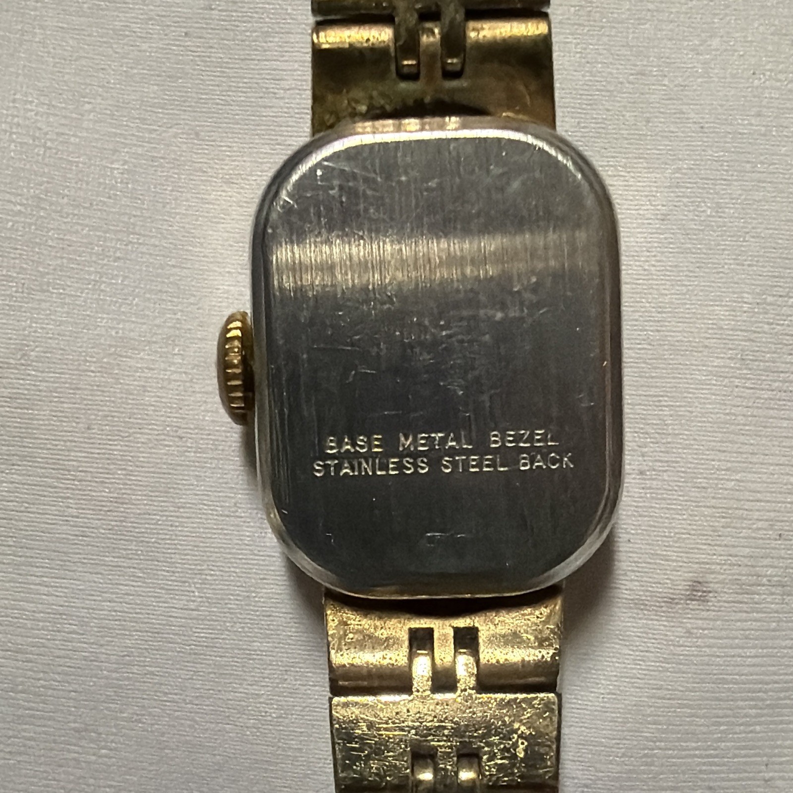 Vintage Timex Gold Tone Rectangular Hand Wind Women’s Watch Bracelet