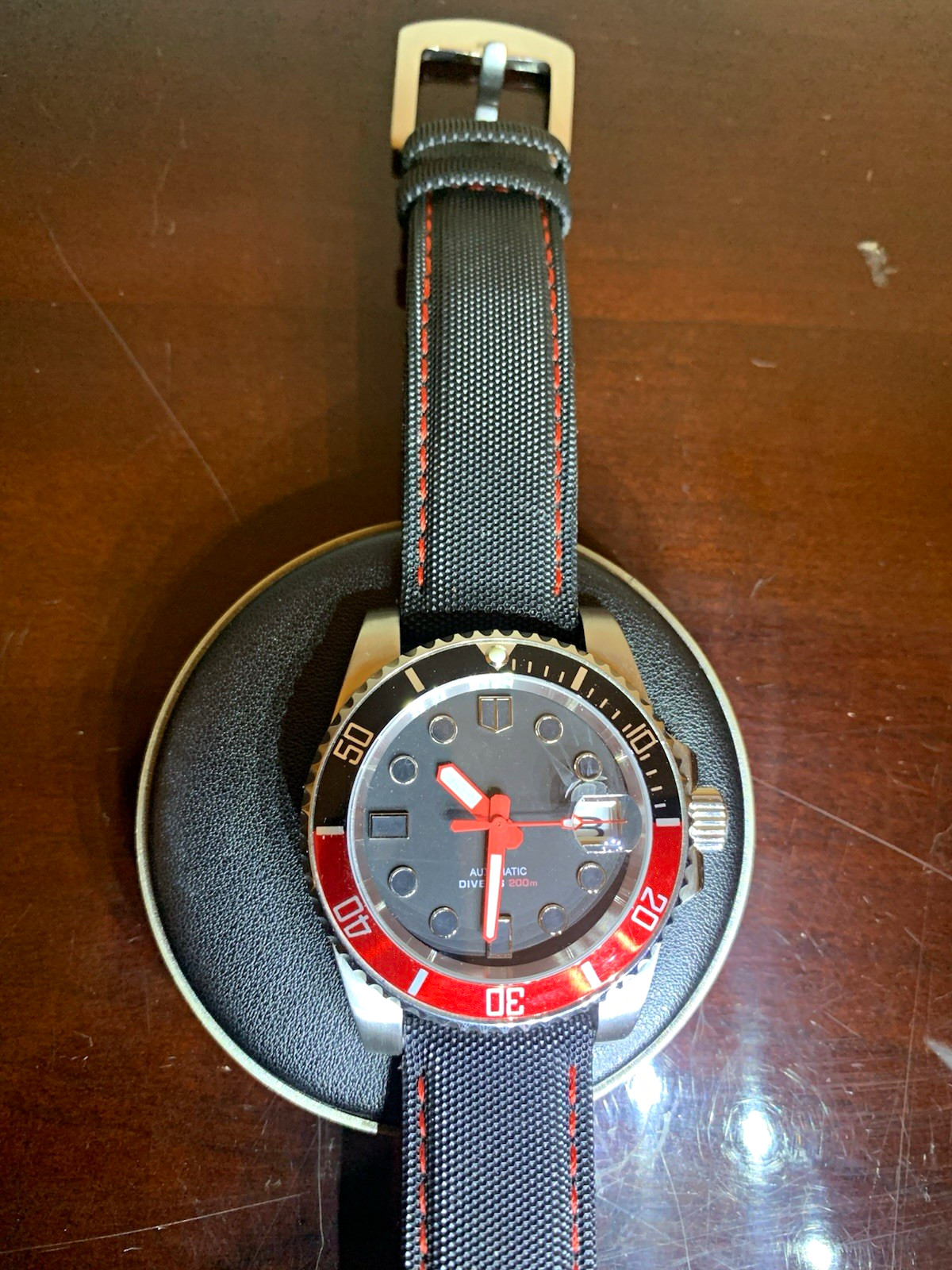Automatic Diver Watch 200m Black Dial Red/Black Rotating Bezel Nylon Strap