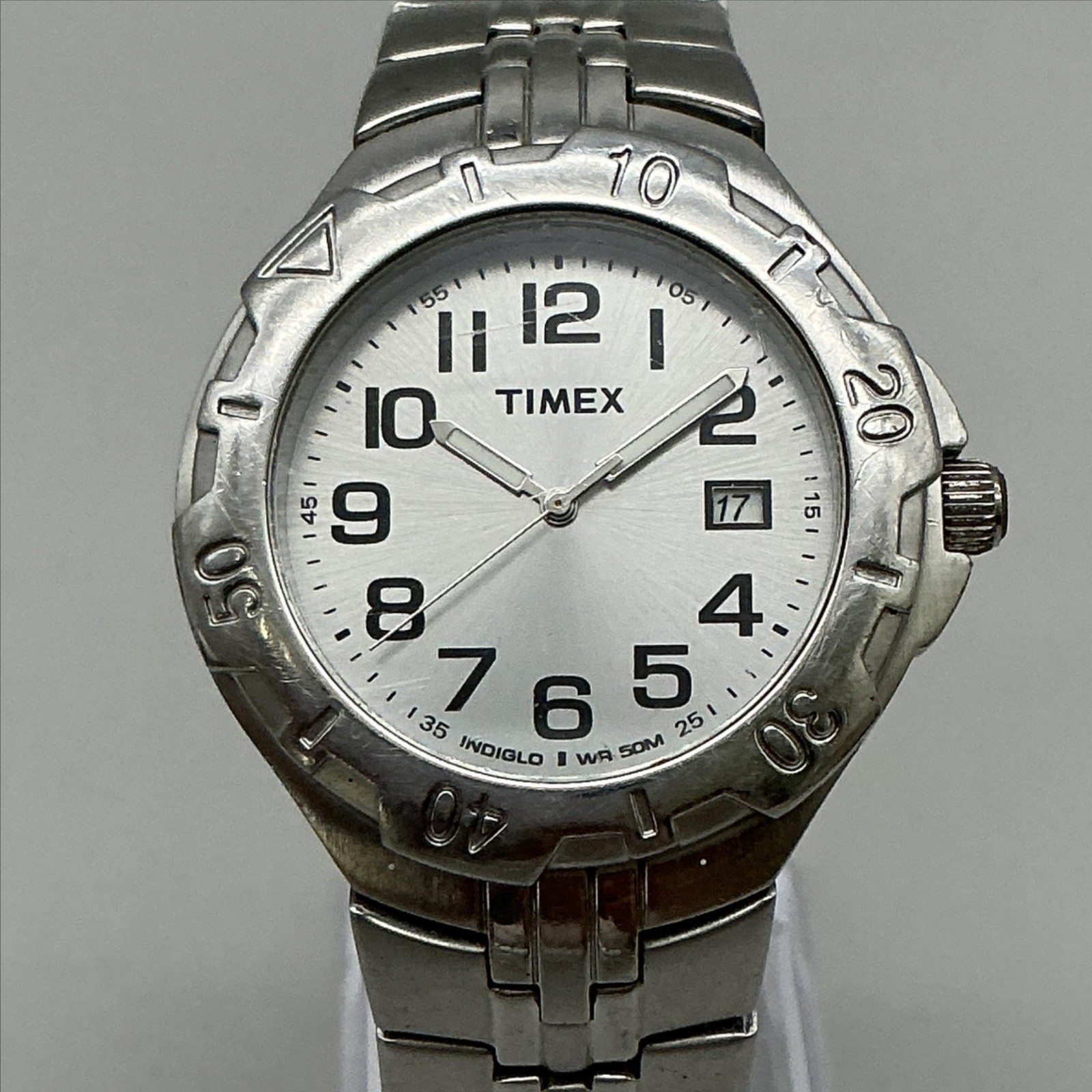 Timex WR 50m Mens Watch 39mm Silver Tone Stainless Date New Battery 7.25″
