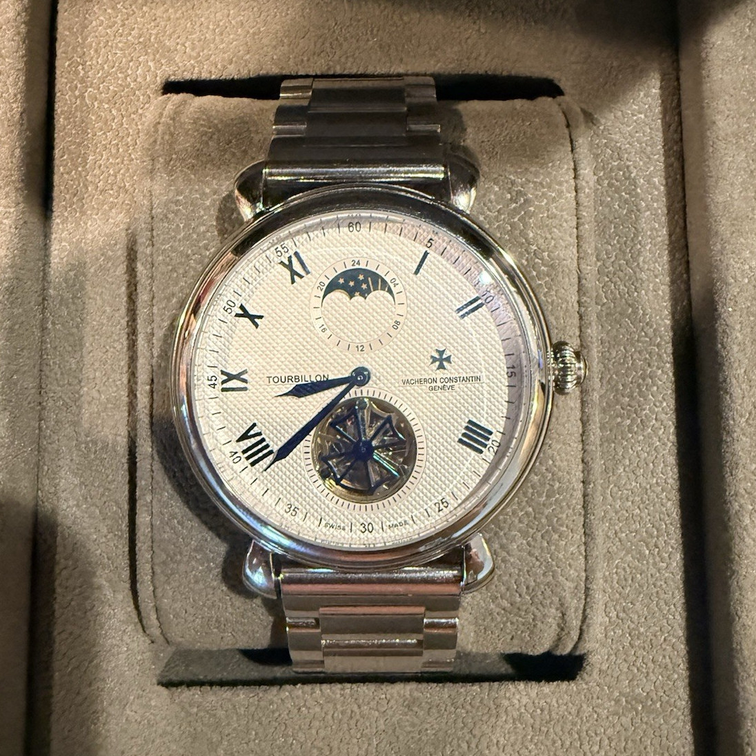 Men’s stainless steel watch moon dial