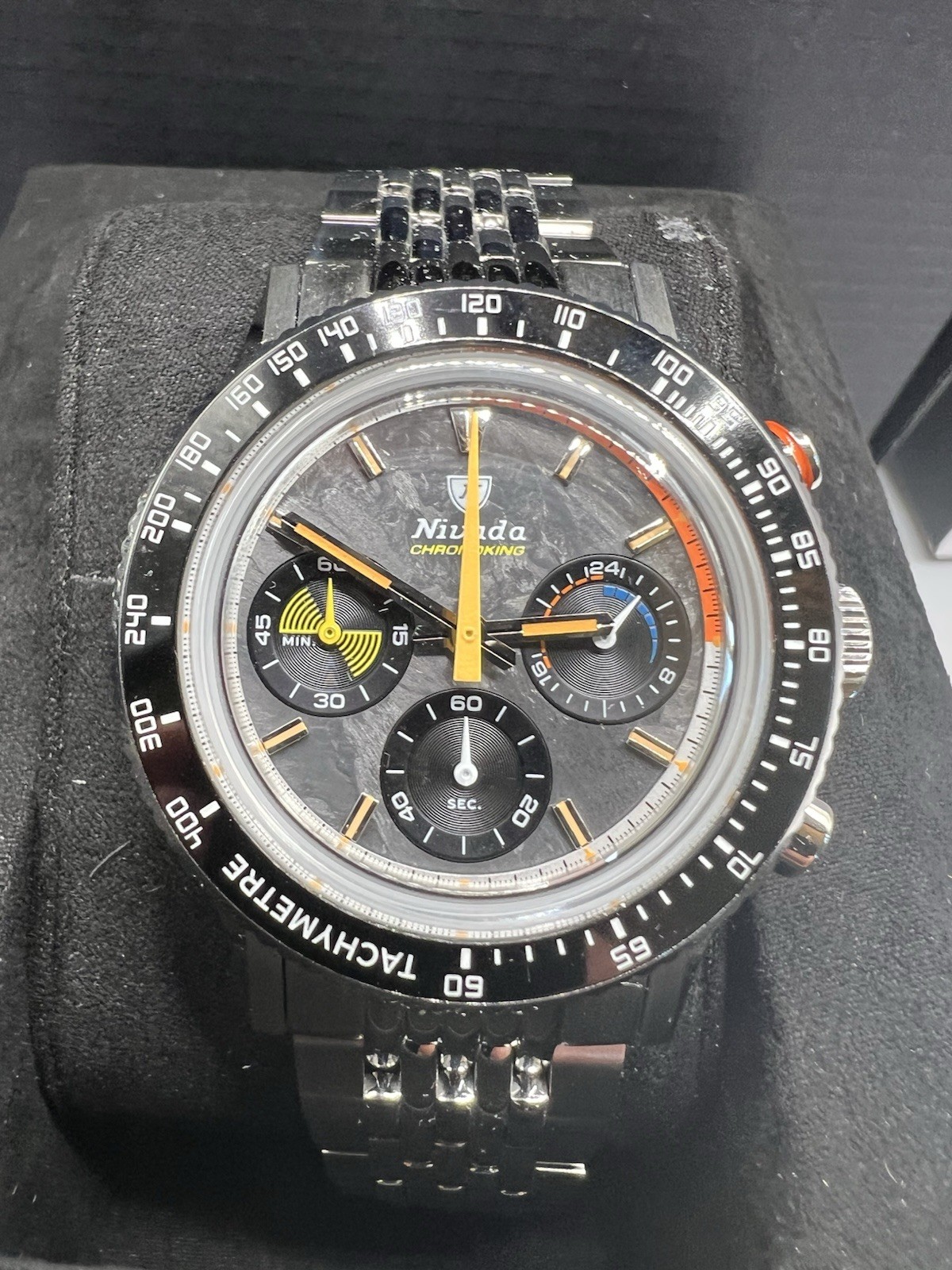 Nivada Grenchen Chronoking Mechaquaurtz Racing Watch NEVER WORN