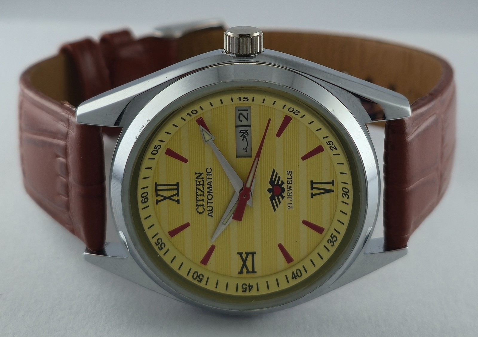 Refurbished Citizen Automatic Yellow Dial with Day/Date Men’s Watch | 21 Jewels