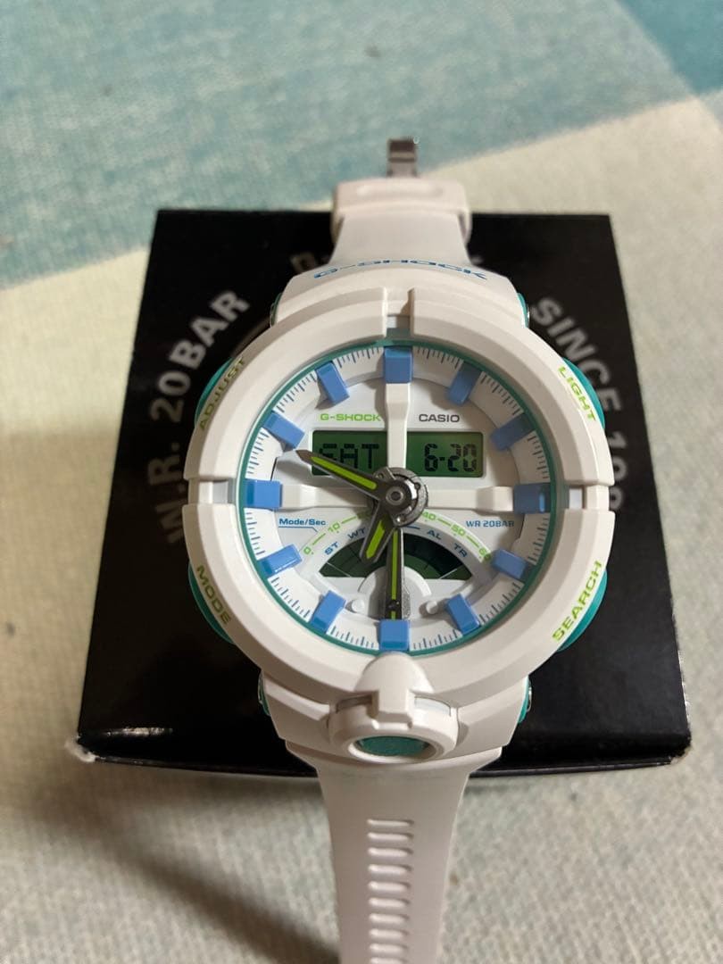 CASIO G-SHOCK Analog-Digital GA-500WG-7A