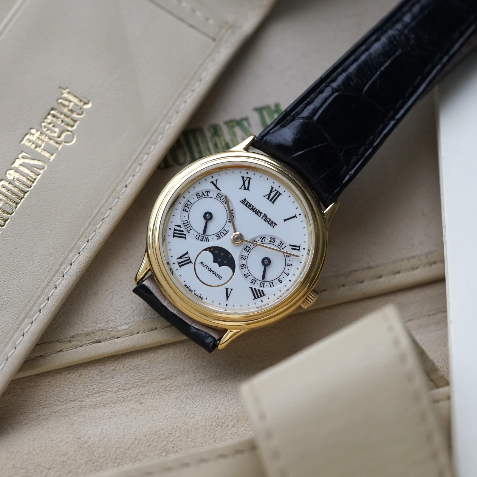 Audemars Piguet 1980s Day Date Moonphase 33mm 25589BA Yellow Gold | Box