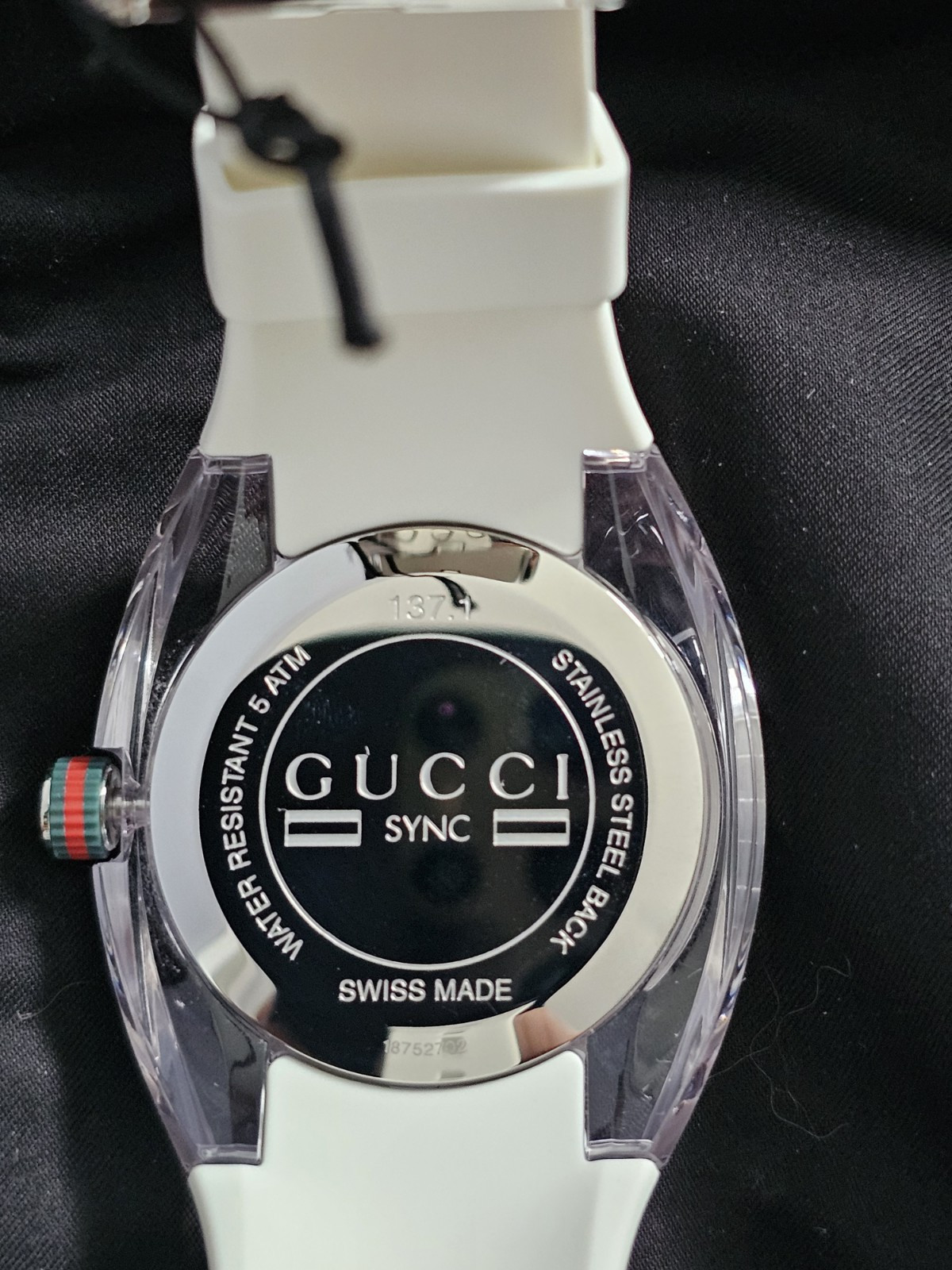 Silver Gucci YA137102A Sync Quartz Men’s Watch + Free Shipping