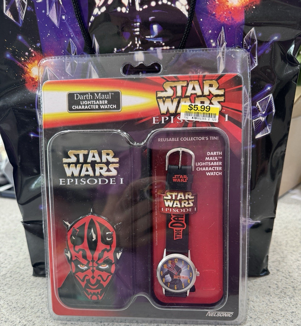 Darth Maul Lightsaber Wrist Watch with Collectors Tin Star Wars Episode 1 (1999)