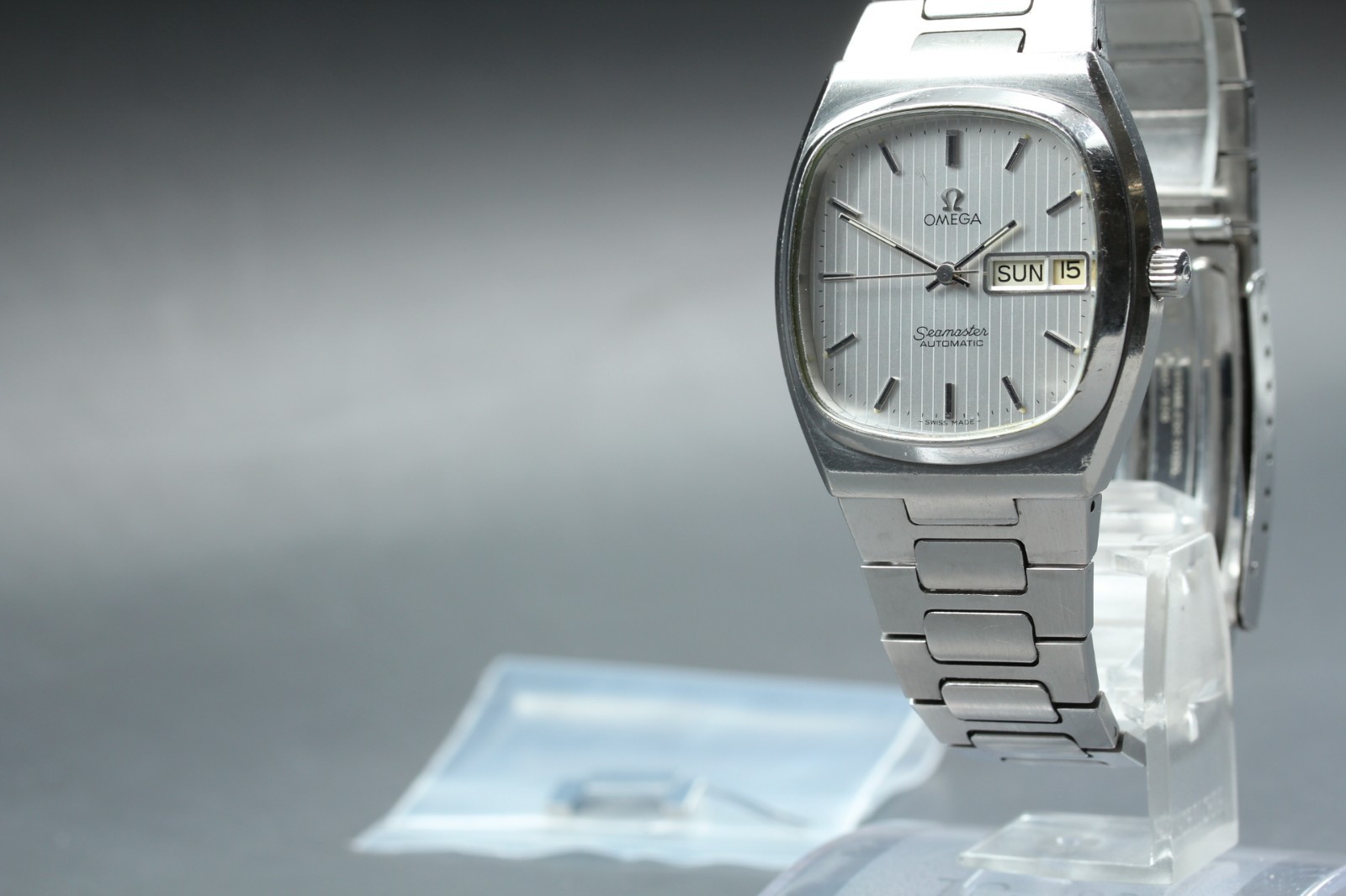 Vintage 1982 OMEGA Seamaster Automatic Cal.1020 TV Stripes Dial Day/Date Men’s