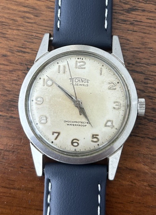 Technos Vintage 17 Jewels Manual Wind Watch 34mm