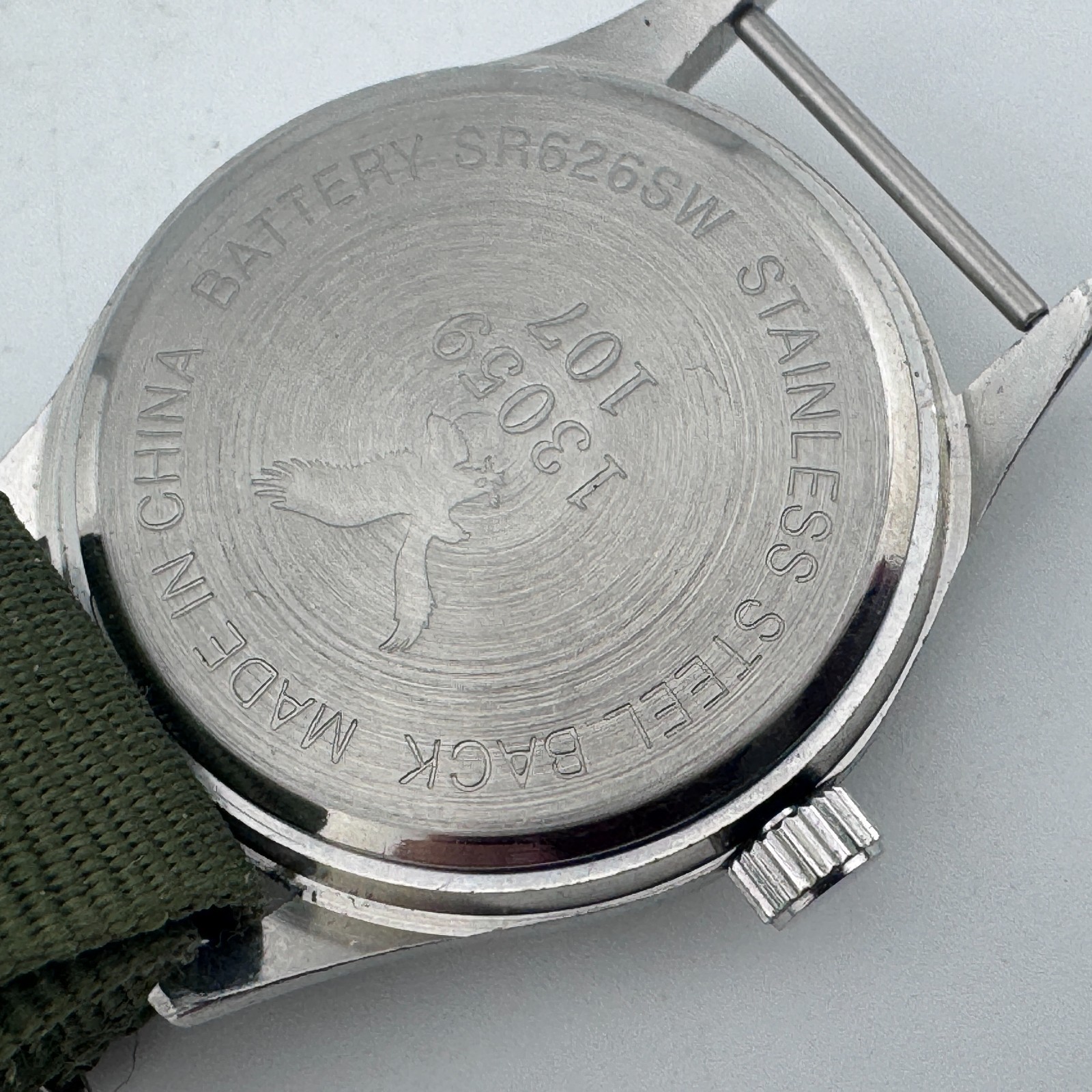 American Eagle Quartz Watch Unisex Silver Military Dial Nylon Analog New Battery