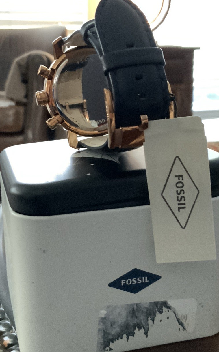 Fossil Mens Quartz Chronograph Date Watch Black Dial Gold Case Black Leather