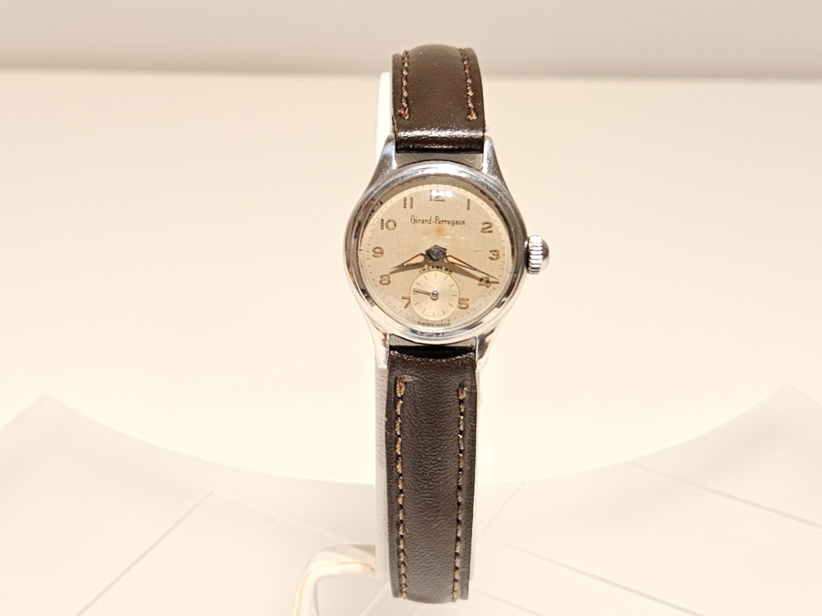 VINTAGE RARE SUB SECOND ALL STAINLESS STEEL LADIES SWISS WATCH”GIRARD PERREGAUX”