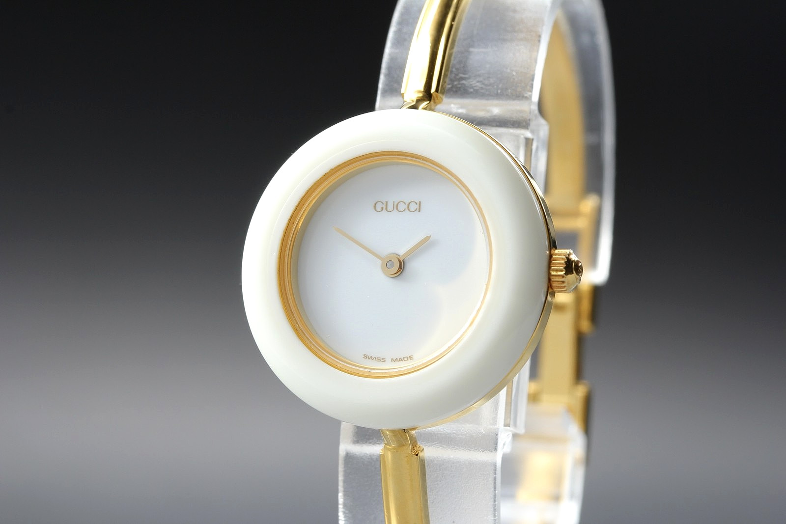 [Near MINT] Vintage GUCCI Change Bezel 11/12.2 Gold White Quartz Women’s Watch