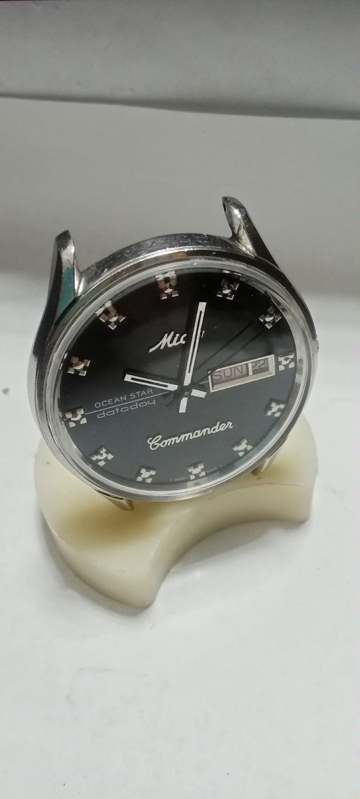 Mido Commander 8268 Black Dial Gemstone Markers Automatic Watch 37 mm.