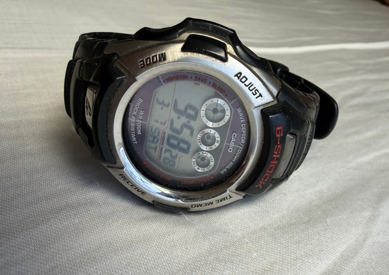 CASIO Men’s Watch G-Shock 2688 GW-500A Black-Tone Quartz Digital