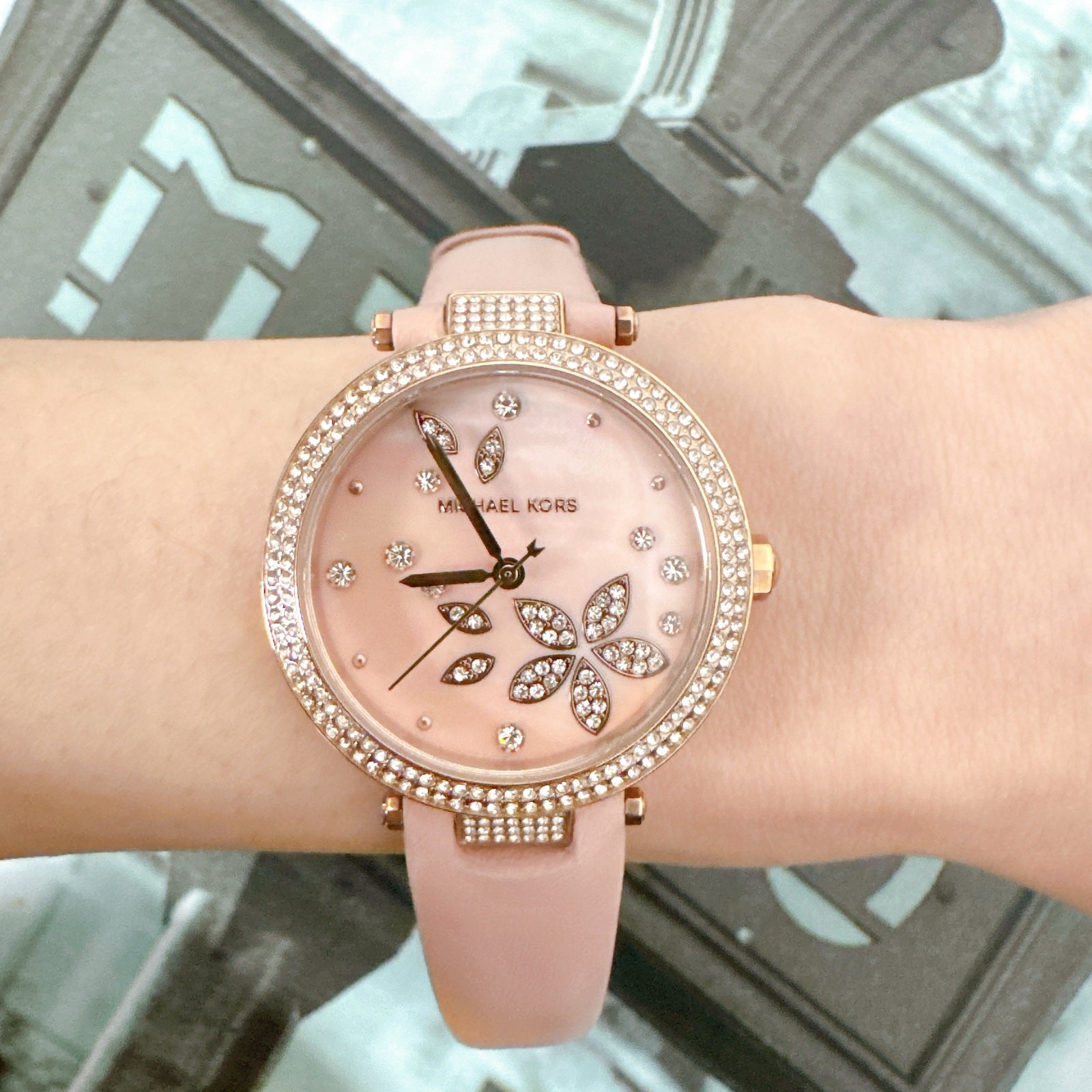 Michael Kors MK6808 Parker Pavé Rose Gold-Tone Leather Watch