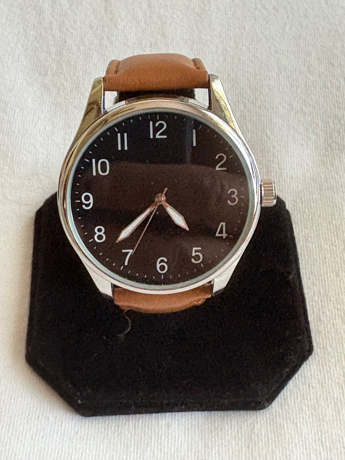 FMD Silver Tone Quartz Analog Men’s Watch FMDJO124 Brown Strap New Battery #144