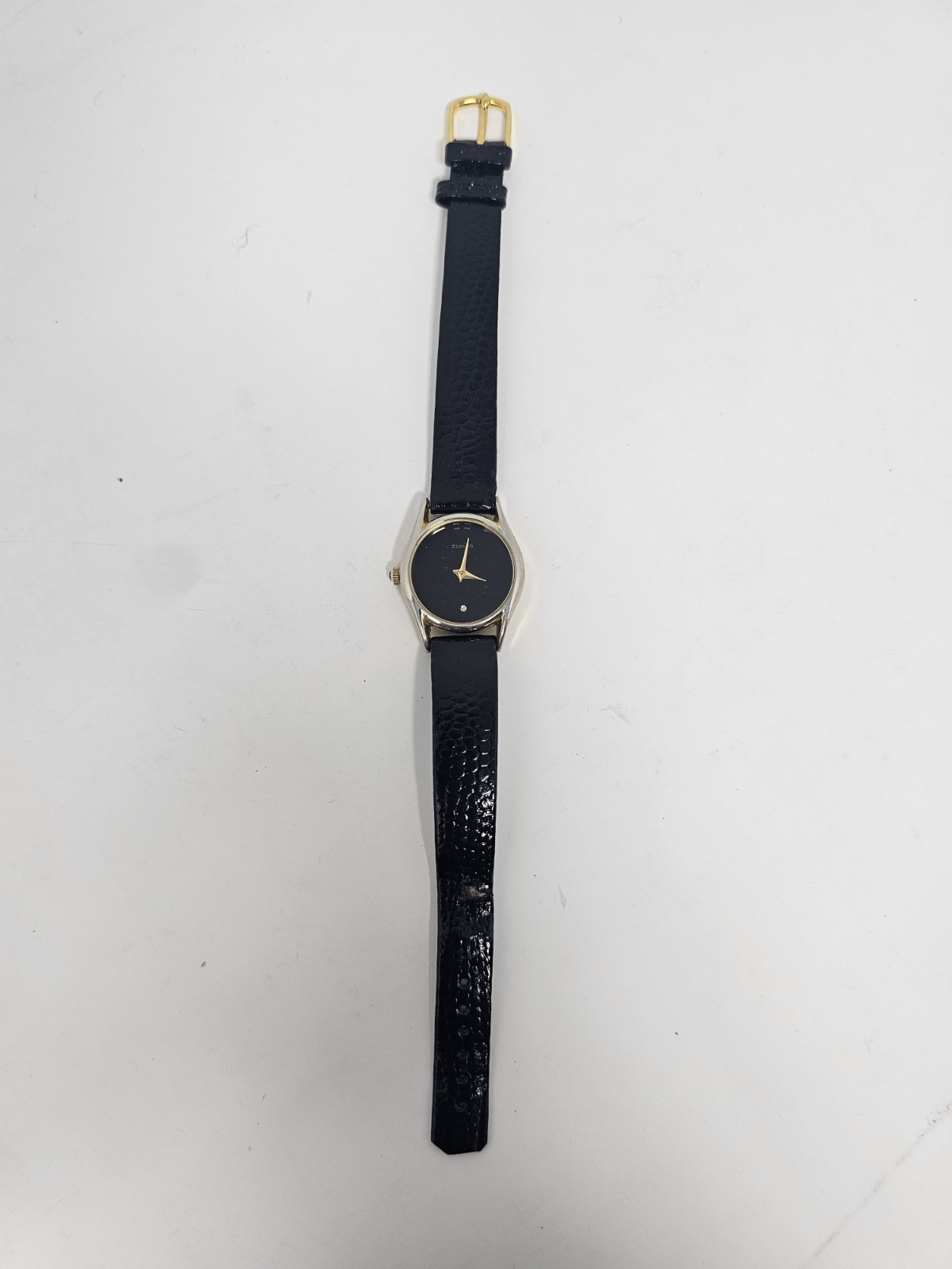 Black And Gold Quartz Watch – Genuine Leather Band