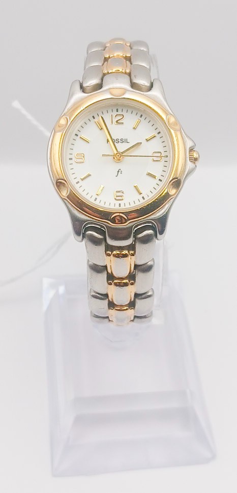 *New Battery* Fossil F2 Sports/Dress Silver and Gold Tone ES-8814 5.75inch