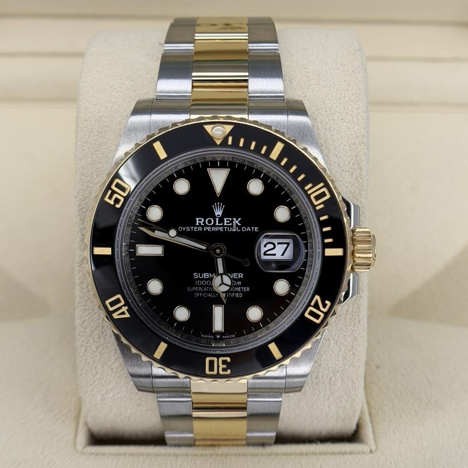 Rolex Submariner 126613LN-0002 Silver and Gold Oyster Bracelet with Black Bezel