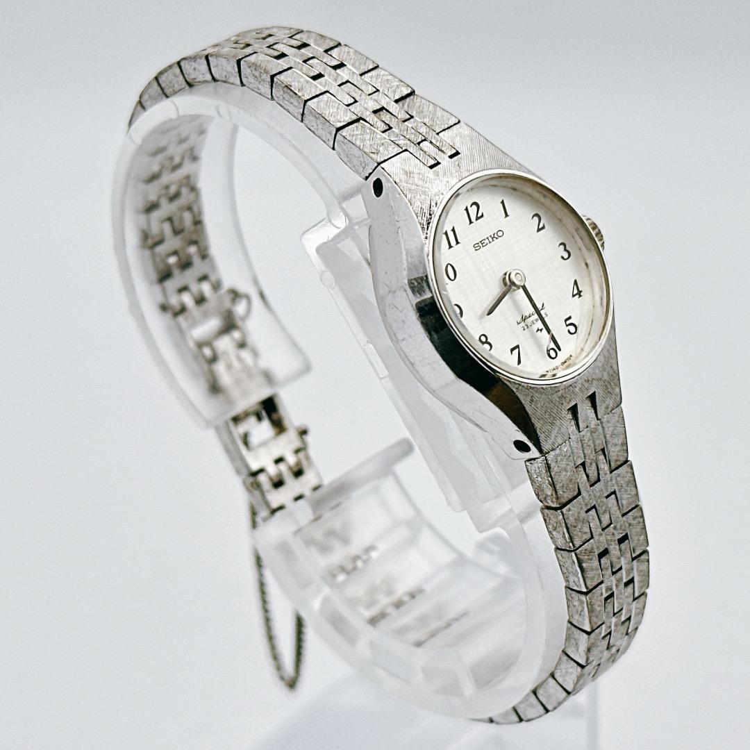 Excellent condition, fully functional. SEIKO Old Seiko bracelet watch, ladies
