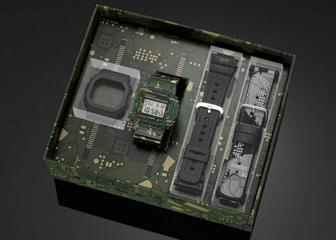 Casio G-Shock DWE-5600CC-3ER Resin Case with Green Plastic Band Men’s From Japan