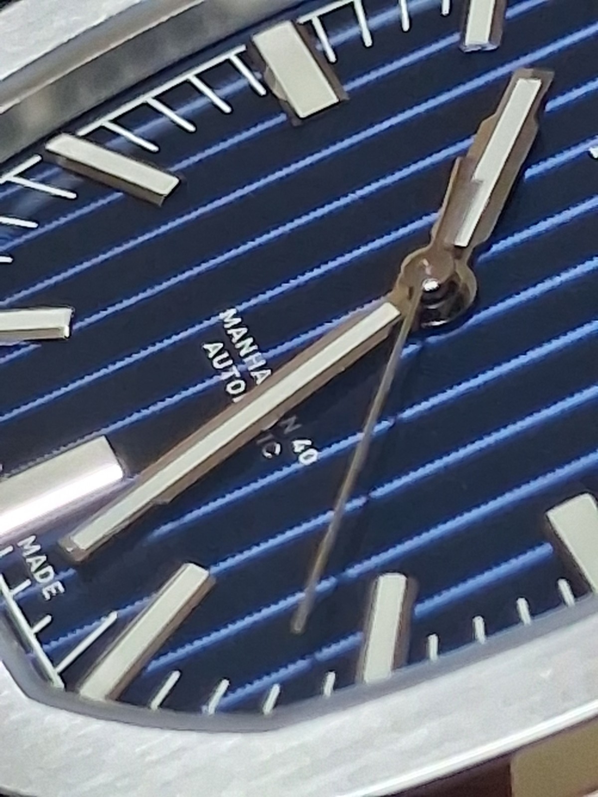 Maen Manhattan Automatic 40 , M3.1.2