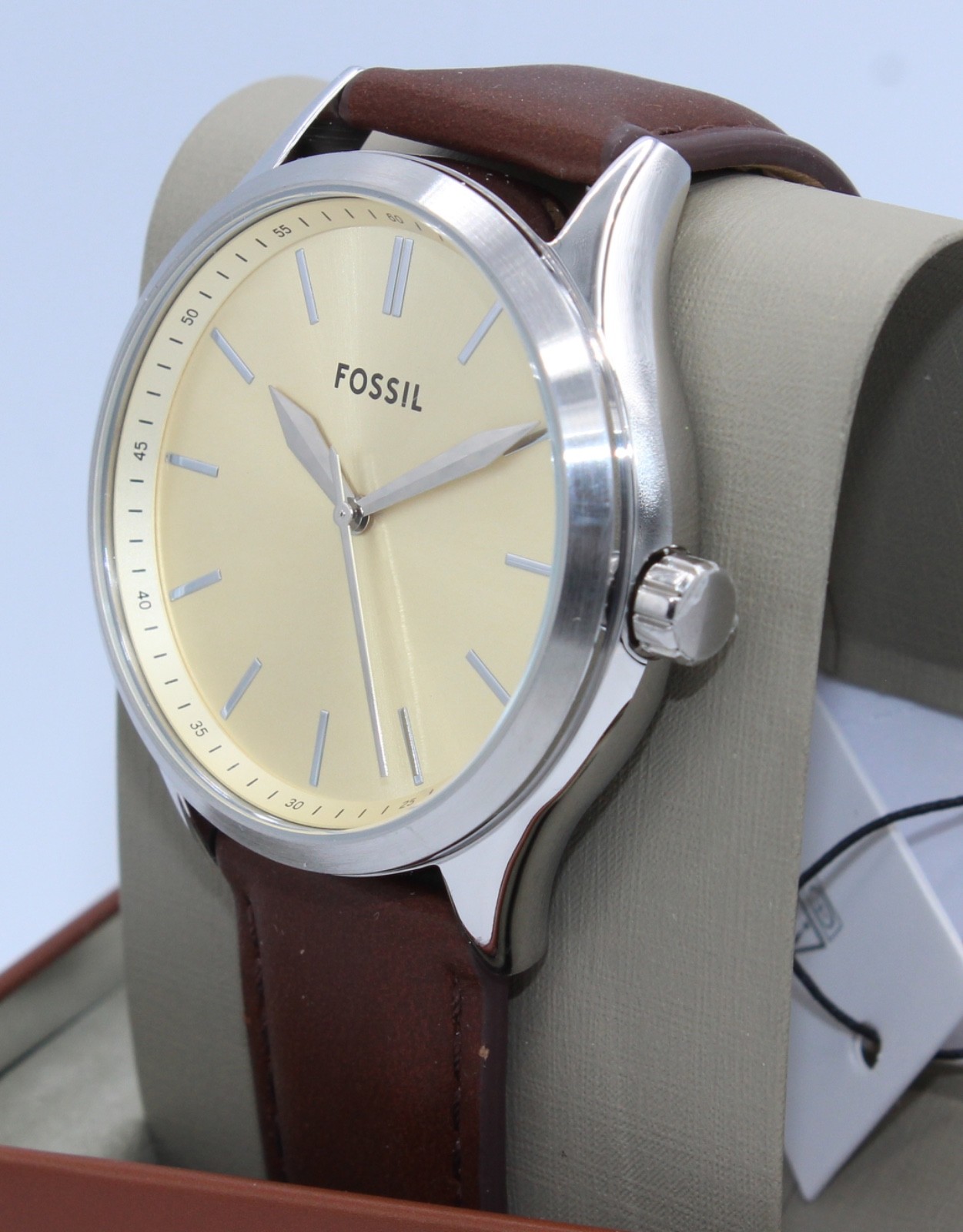 New Authentic Fossil Fenmore Midsize Slim Silver Cream Brown Men’s BQ2865 Watch