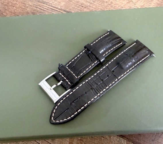 Hamilton Khaki Murph Automatic 42mm Men’s Watch Box Set Excellent Condition