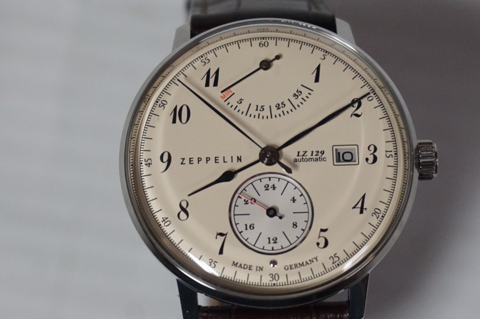 Zeppelin Automatic Men’s Watch LZ 129 Hinderburg Made in Germany Model # 7060-4