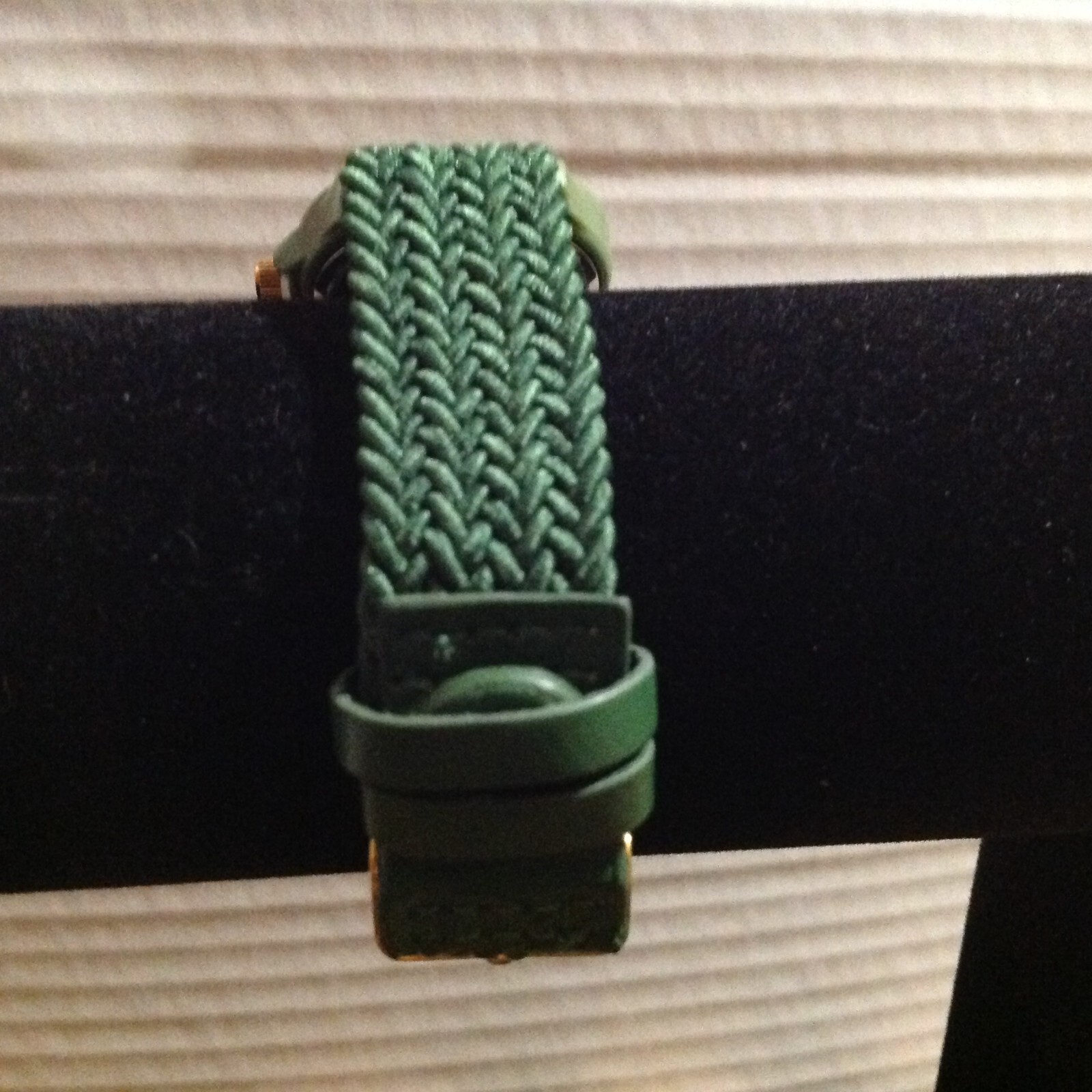 Unbranded Round Case Dark Green Stretch Canvas Band Watch Needs Battery