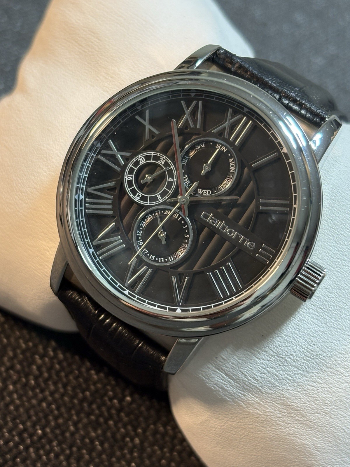 Claiborne Multifunctional Dial Men 44mm Watch Silver Tone/Black Leather,New Bat