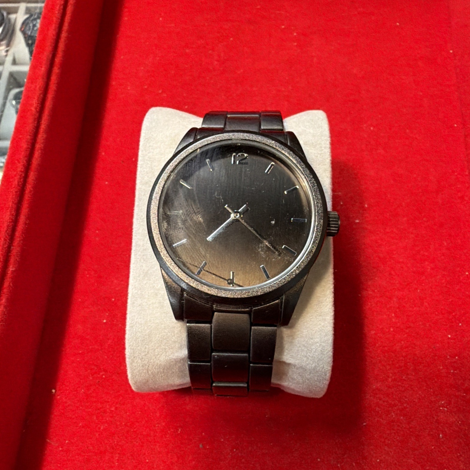 Plain Black Mens Watch Steel Band Needs New Battery