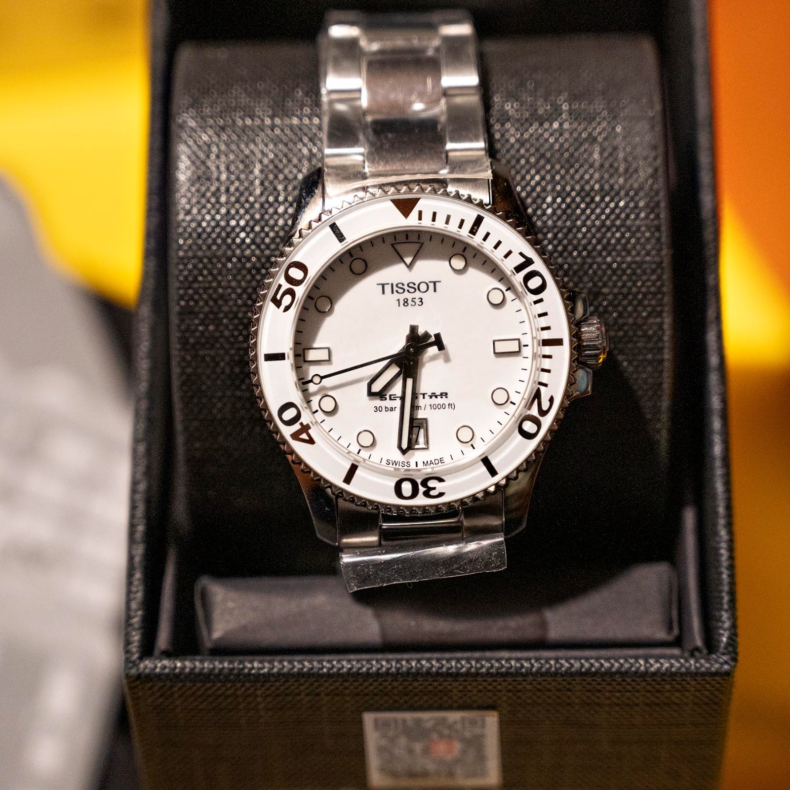 Tissot Seastar Quartz White Dial Men’s Watch T120.210.11.011.00