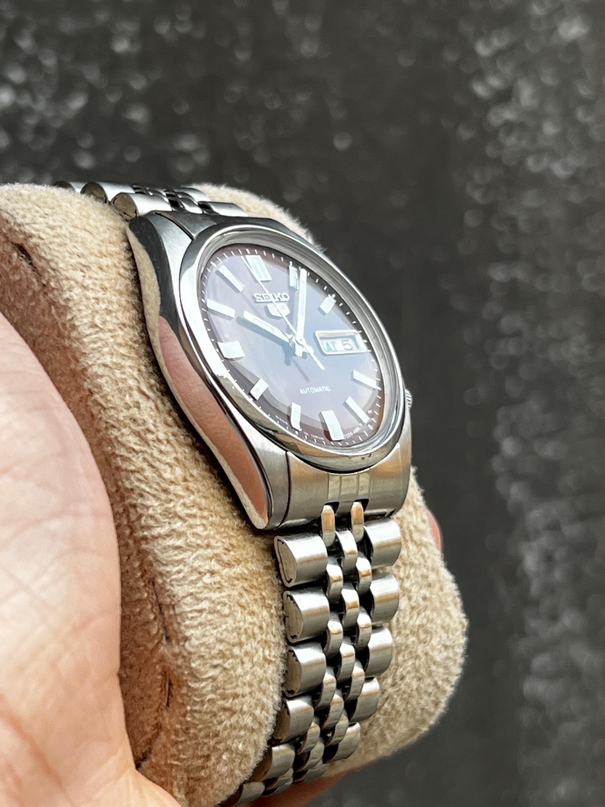 Vintage Seiko 5 7009 Automatic Day/Date Mens