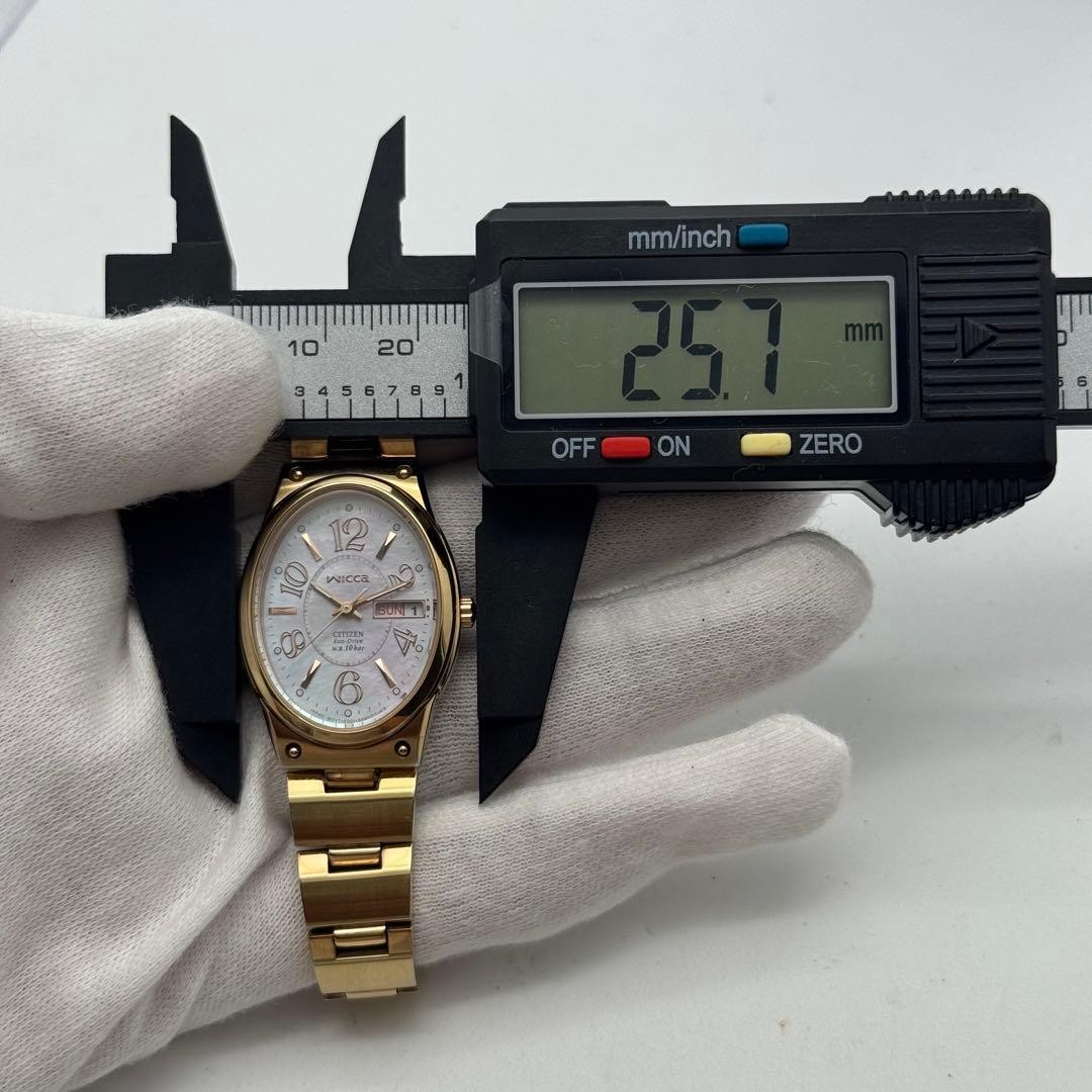 Wicca Solar White Oval Shell Day-Date Quartz Watch Japan 071103