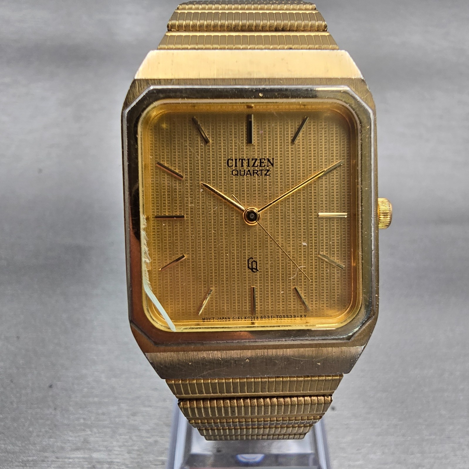 Citizen CQ Watch Men 27mm Gold Dial Gold Tone Rectangle 4031-986351 New Battery