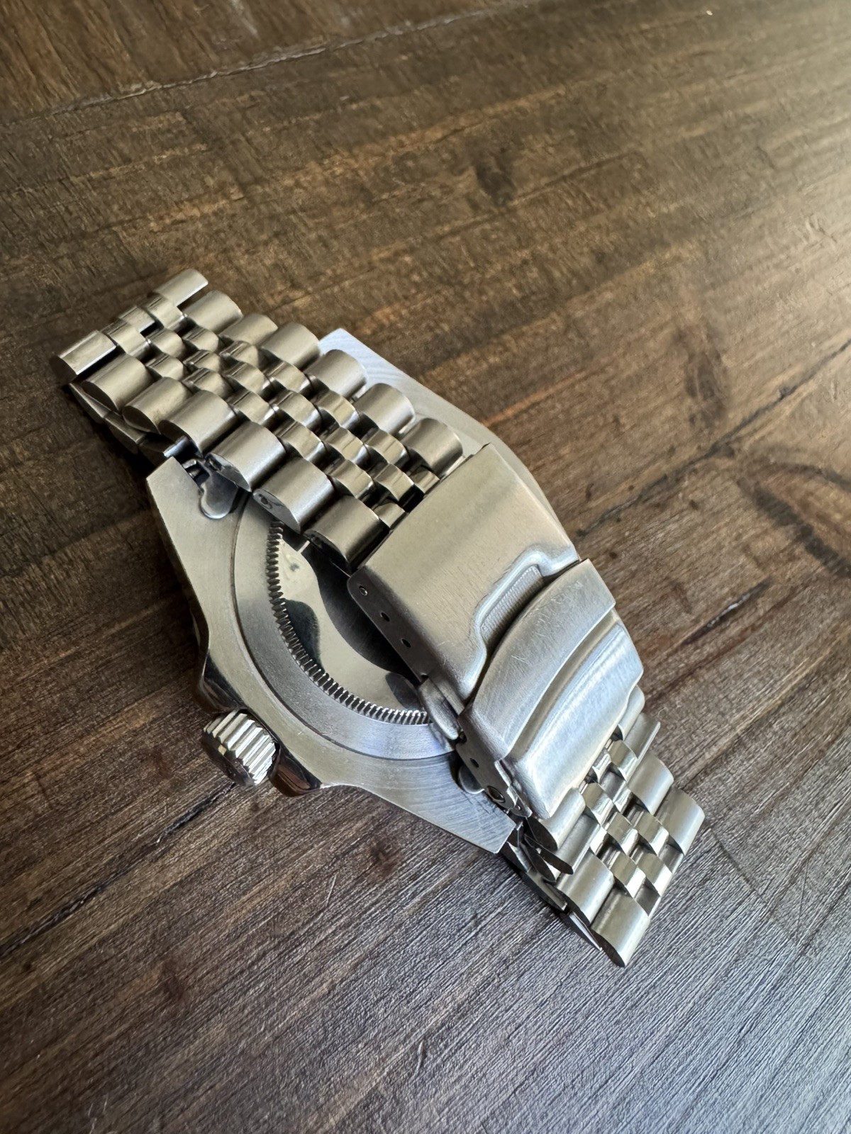 Custom NH35 Automatic Dive Watch Batman Style 40mm Jubilee Bracelet