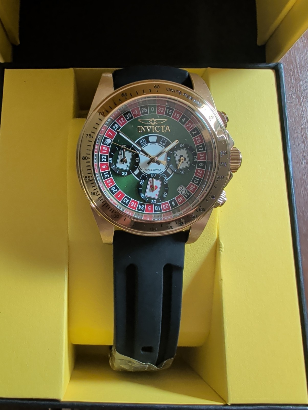 Invicta Speedway Roulette watch (model 44644) NIB Rare MSRP $595