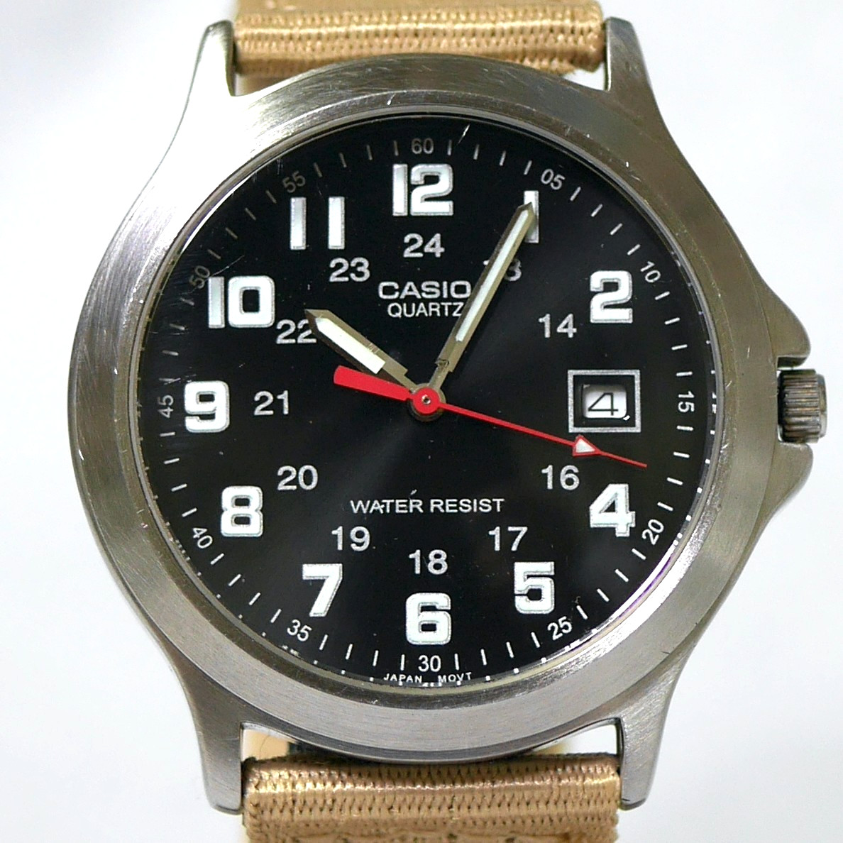 CASIO Military MTP-1132 Luminous Date Black Dial Men’s Field Watch 2000 Japan